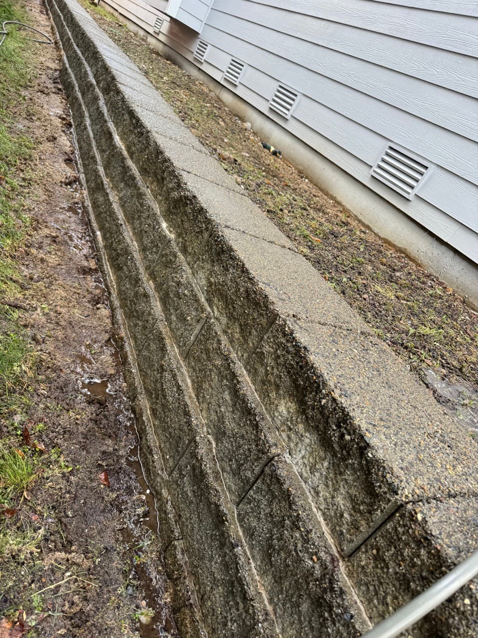 Stone Wall & Pavers — Before - Stone wall cleaning in King County WA — after
