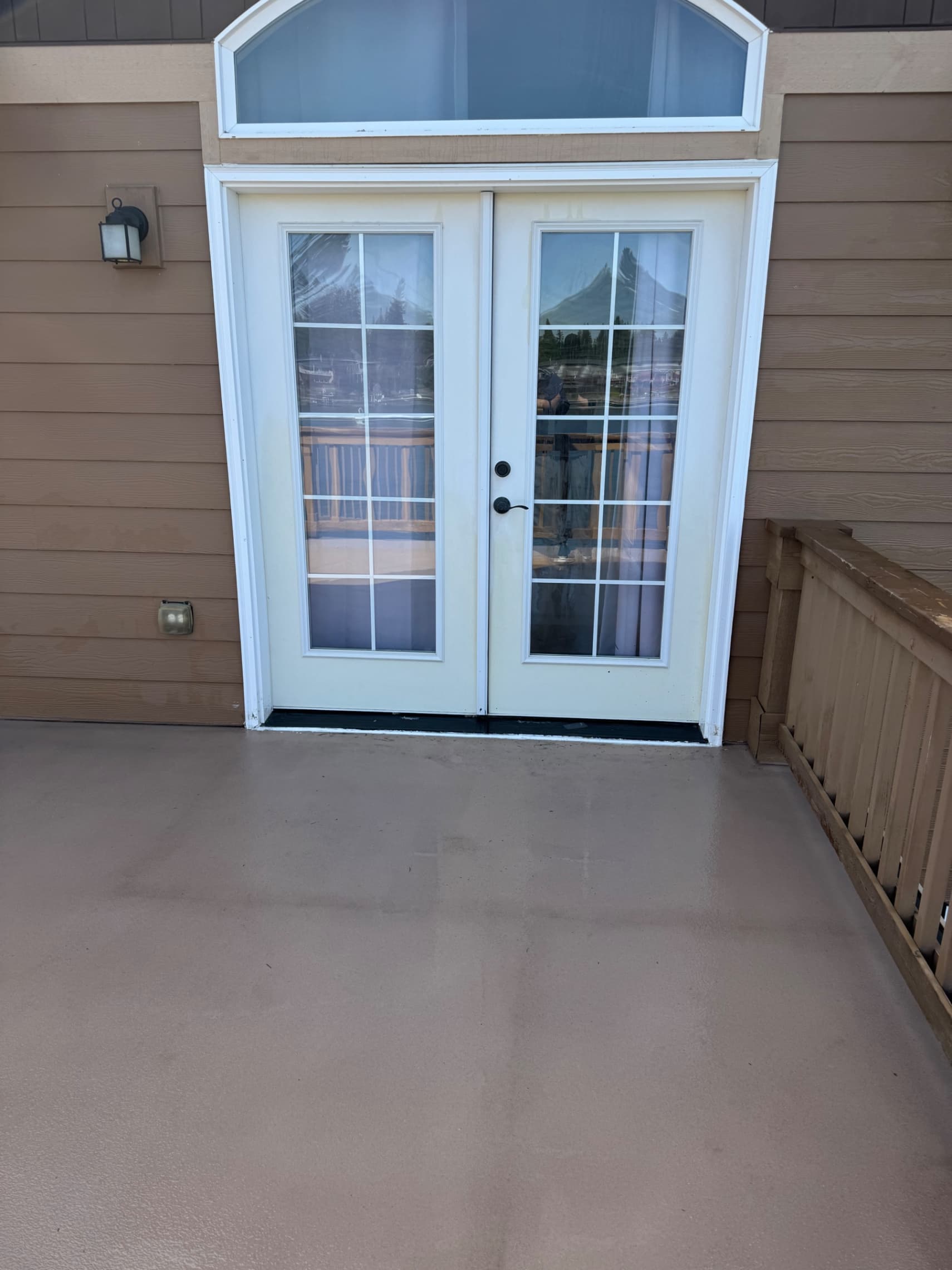 Deck & Patio Cleaning — Before - Deck & Patio Cleaning in King County WA — after